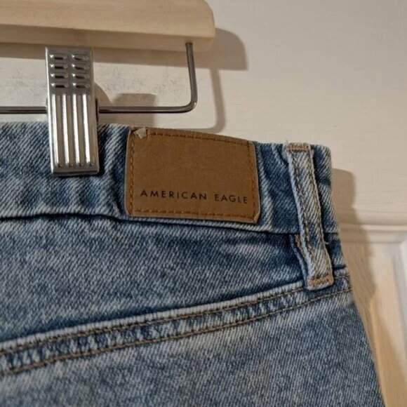 NEW AE | Stretch Curvy Super High-Waisted Baggy Straight Jean - Picture 11 of 12